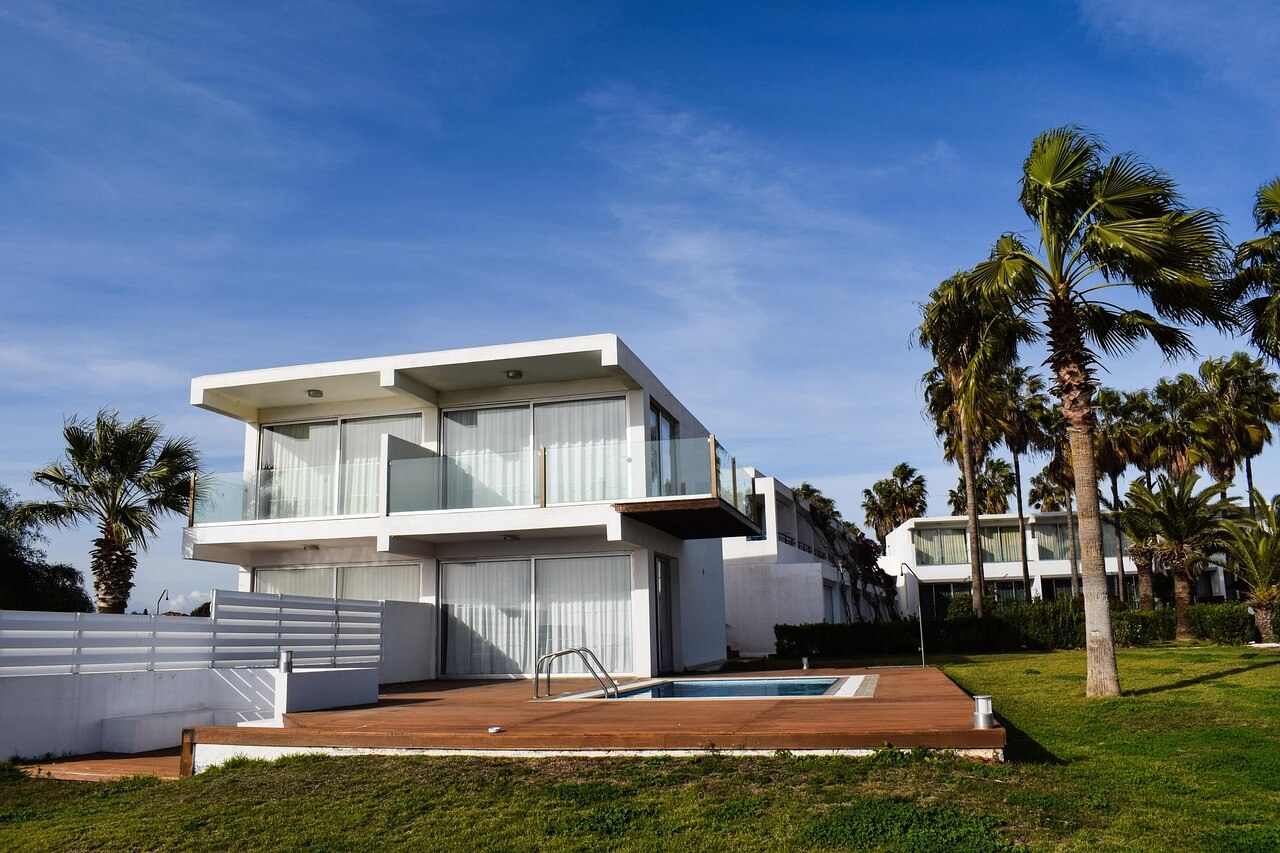 Spacious 4-Bedroom Detached Home with Modern Amenities